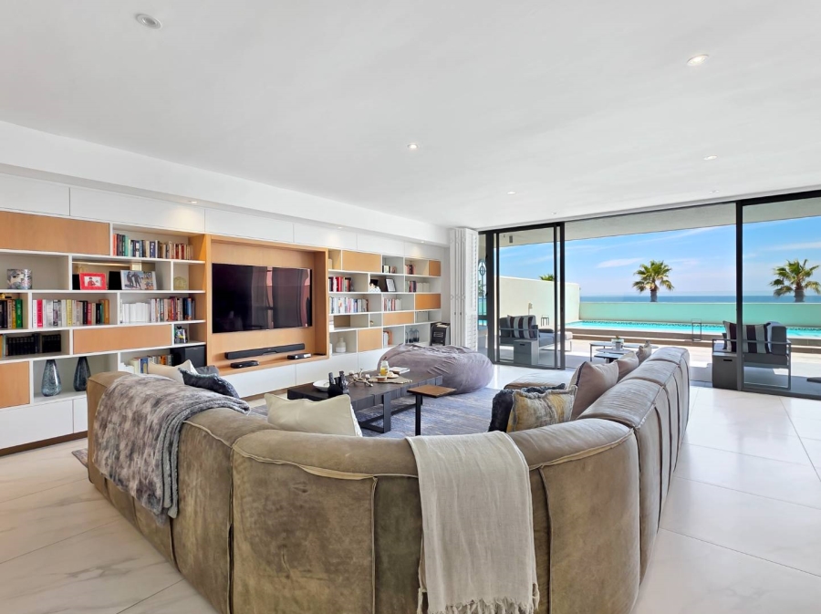 3 Bedroom Property for Sale in Mouille Point Western Cape